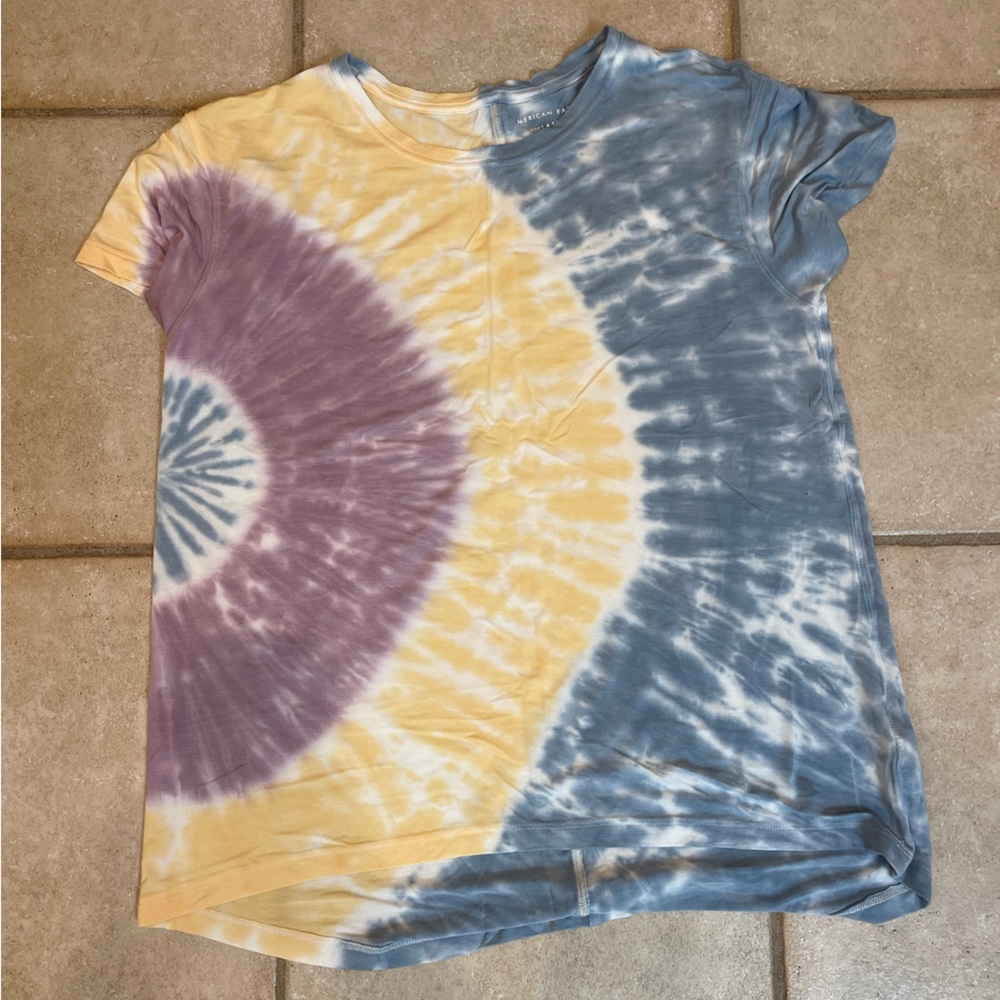 American Eagle shirt